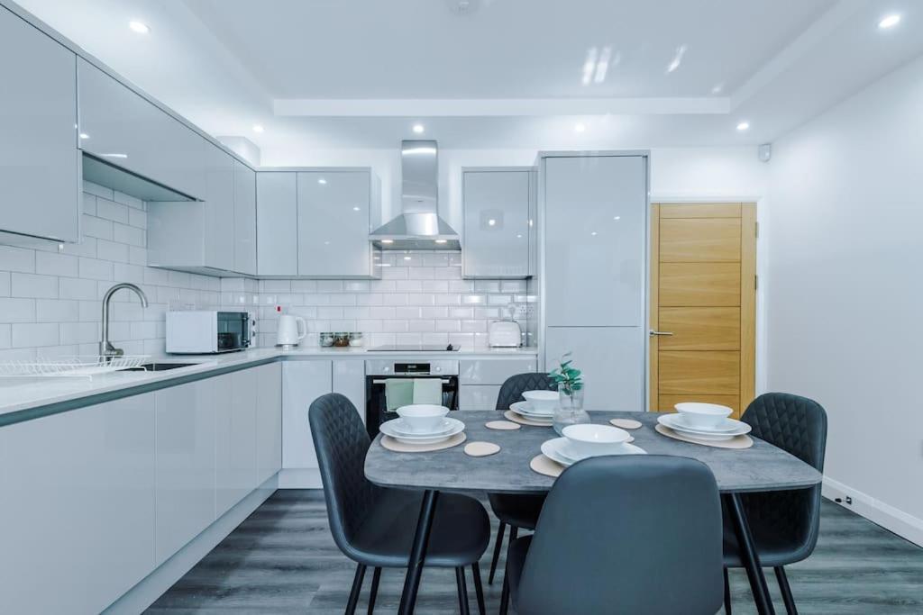 Apartamento Heart Of Didsbury, Private Gated Car Park By Hass Haus *